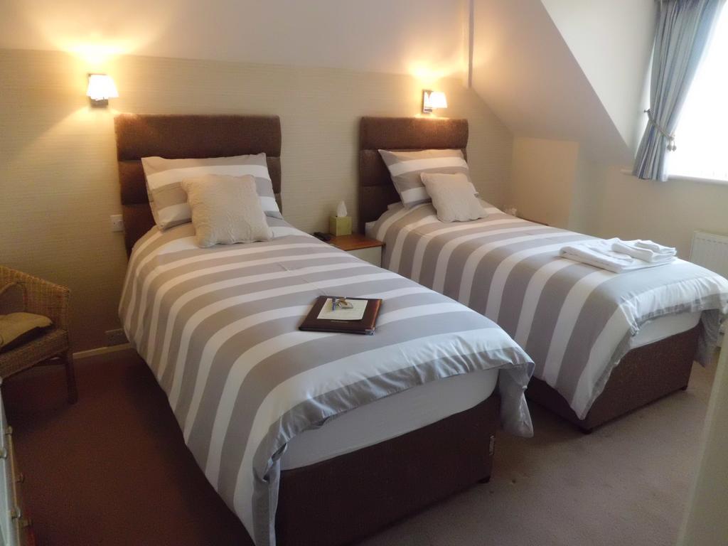 Fair Winds Guest House Brixham Dış mekan fotoğraf