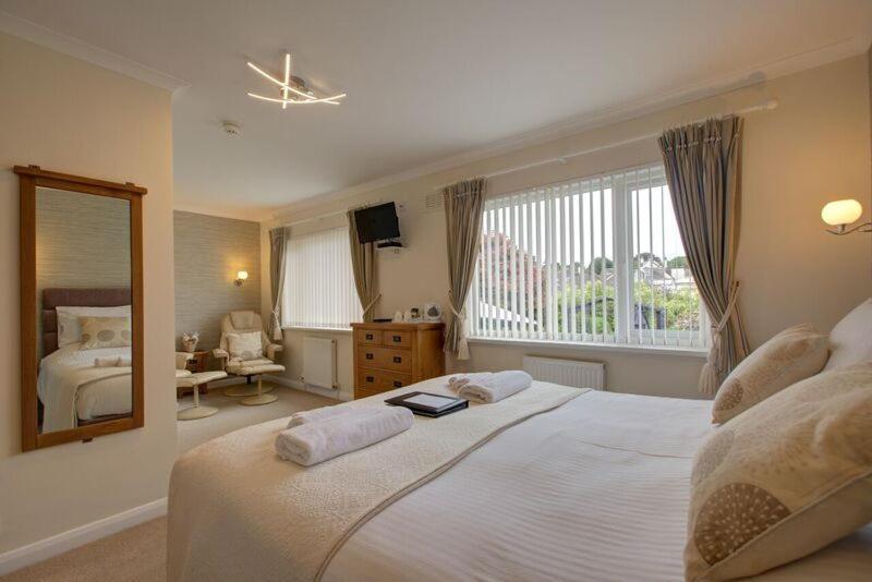 Fair Winds Guest House Brixham Dış mekan fotoğraf